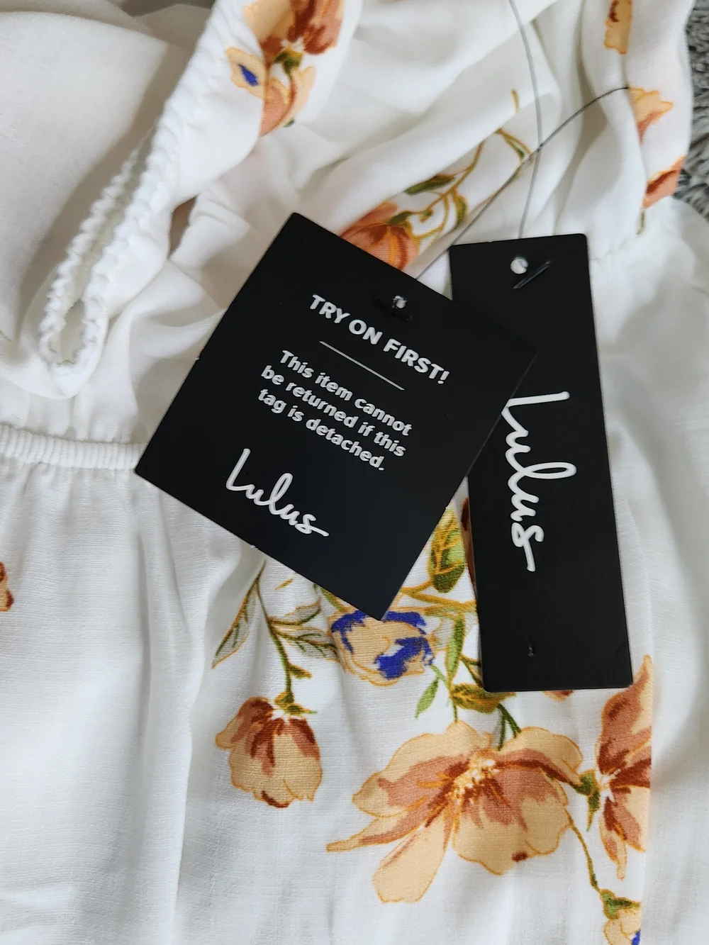 Lulu's Women's Cream Off-Shoulder Floral Tunic Mini Dress w/Peach Blooms Size XS